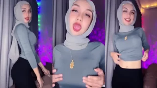 Bokep Indo Hijab Kak Paah Cantik Ebot Viral